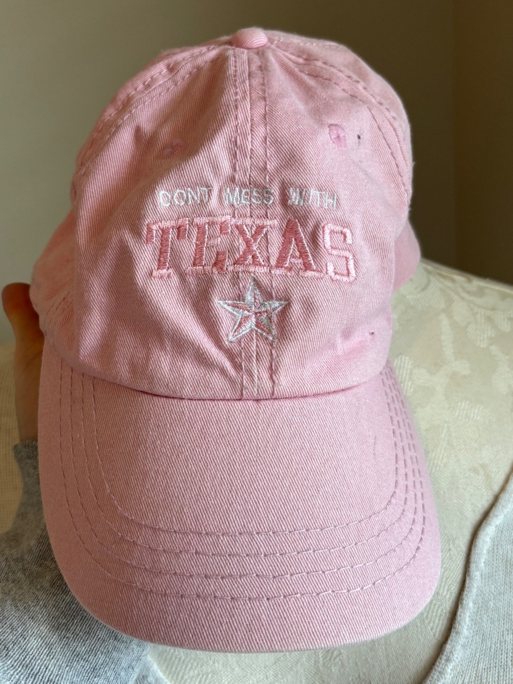 Don’t Mess With Texas !!! Pink Baseball cap